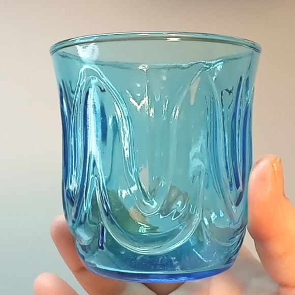 Vintage teal blue Anchor Hocking Colonial Tulip glasses. Set: 4 No flaws - Picture 5 of 7